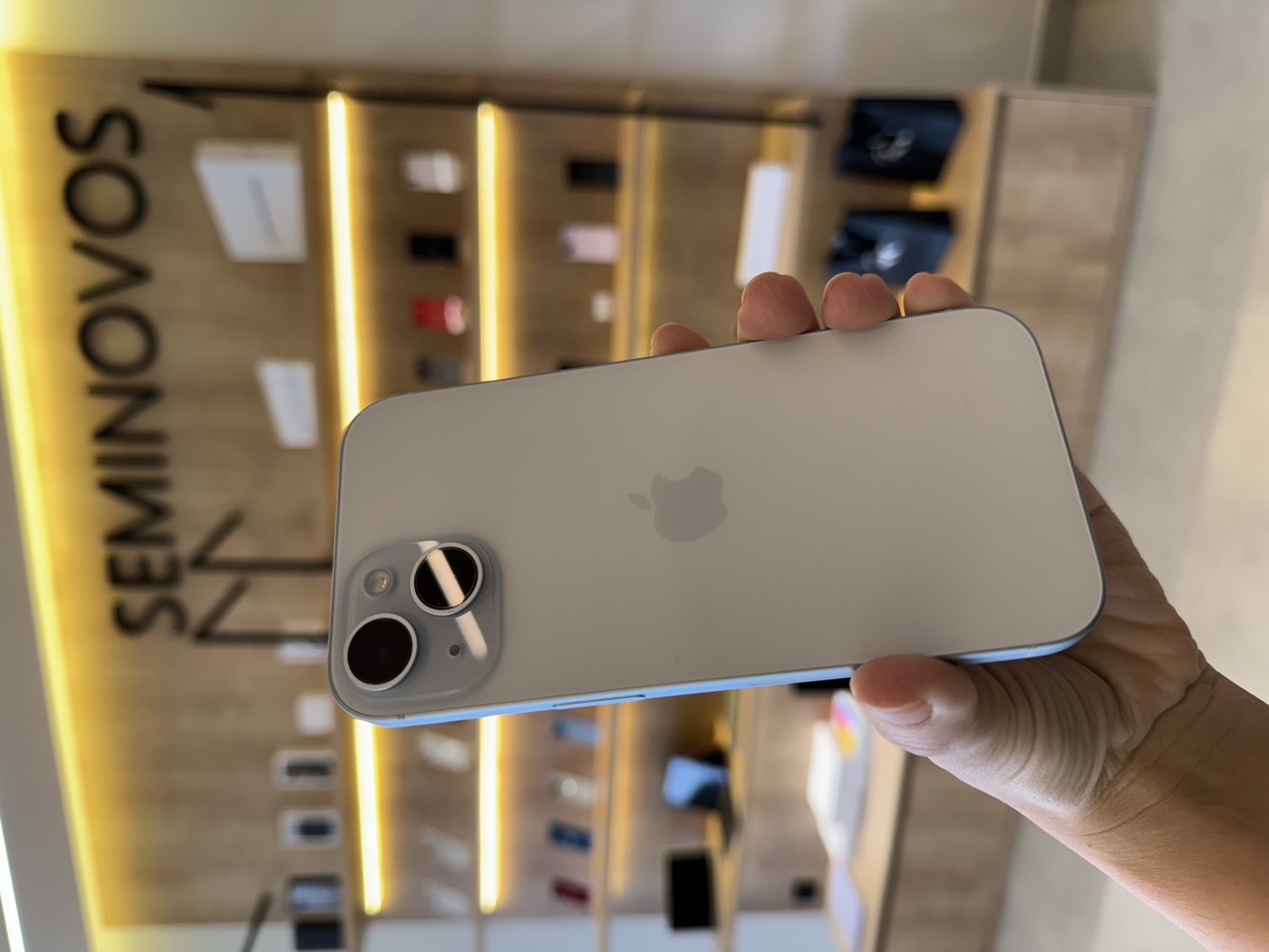 iPhone 15
