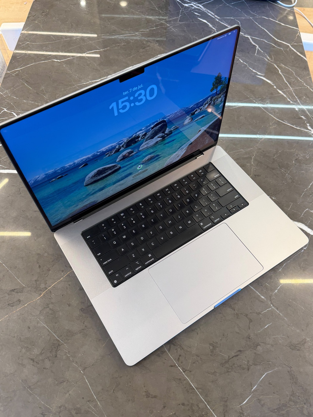 MacBook Pro 2023 - 16" - M2 Pro - 16gb