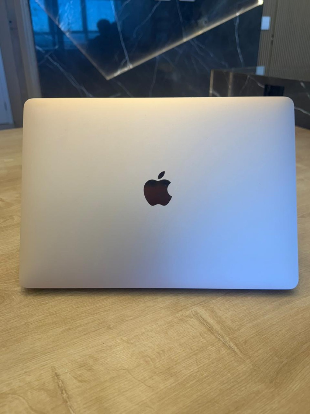 MacBook Air 2020 - 13" - M1 - 8gb